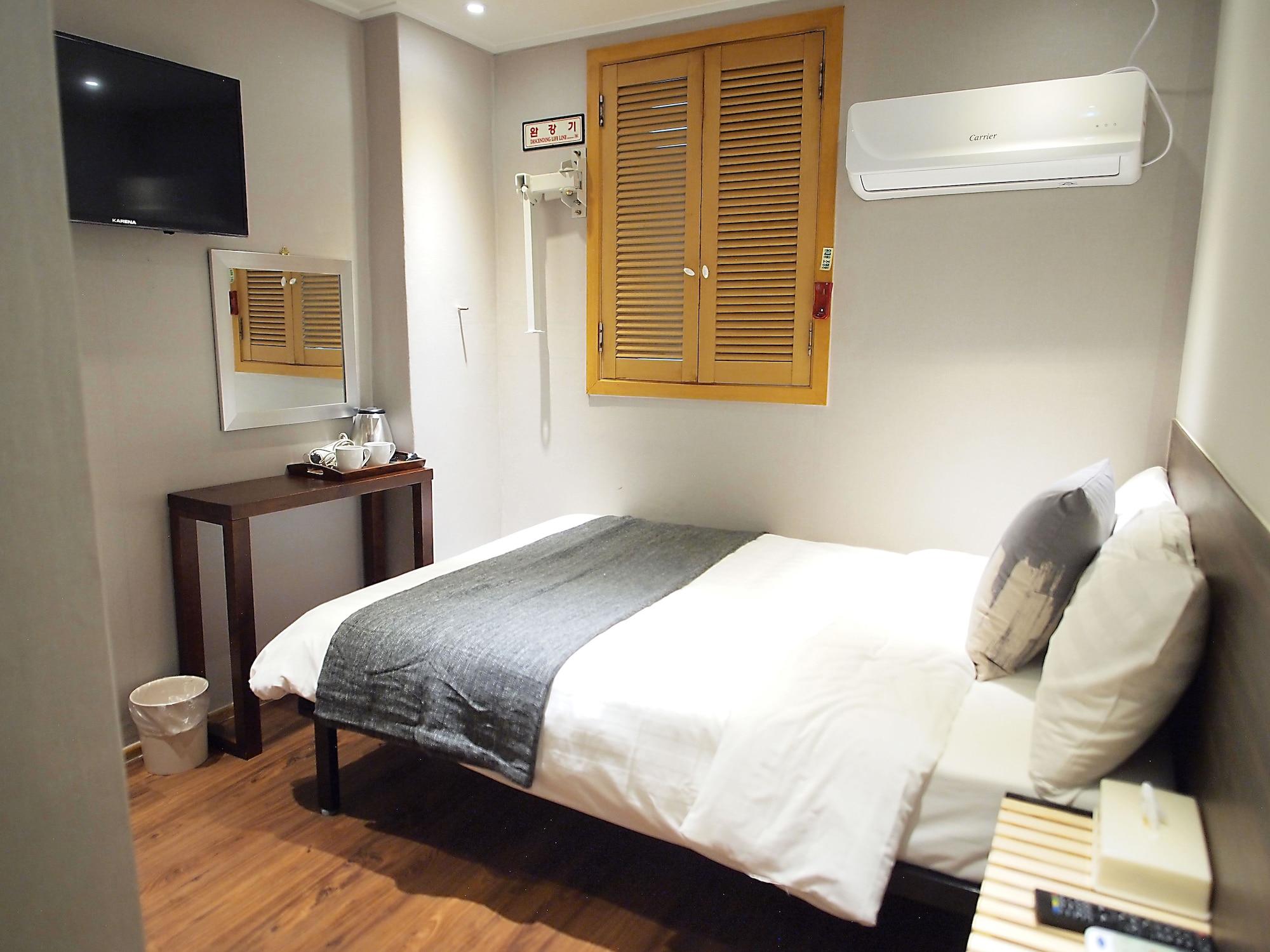 Hotel Park Hill Myeongdong Seoul Bagian luar foto