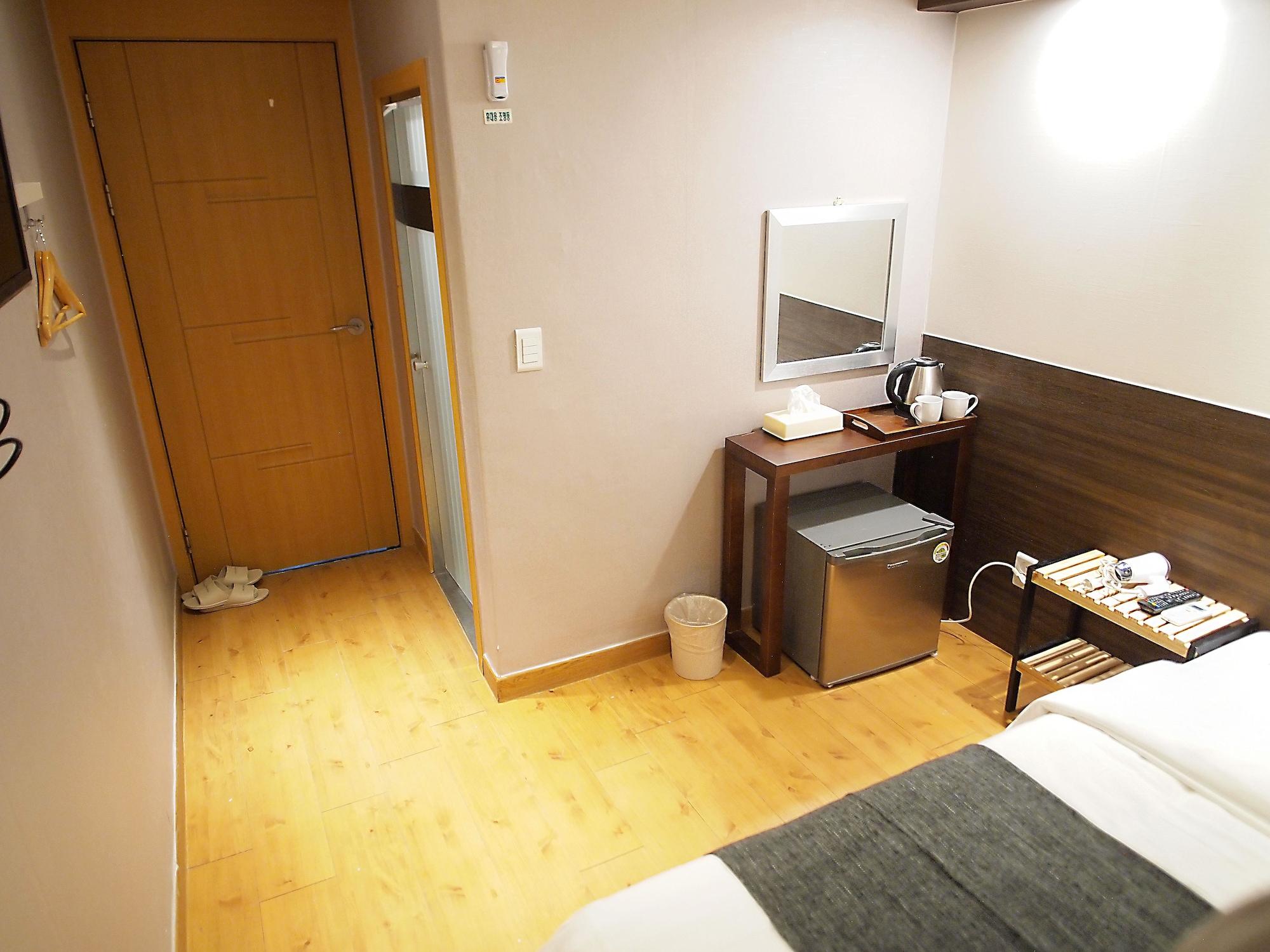 Hotel Park Hill Myeongdong Seoul Bagian luar foto
