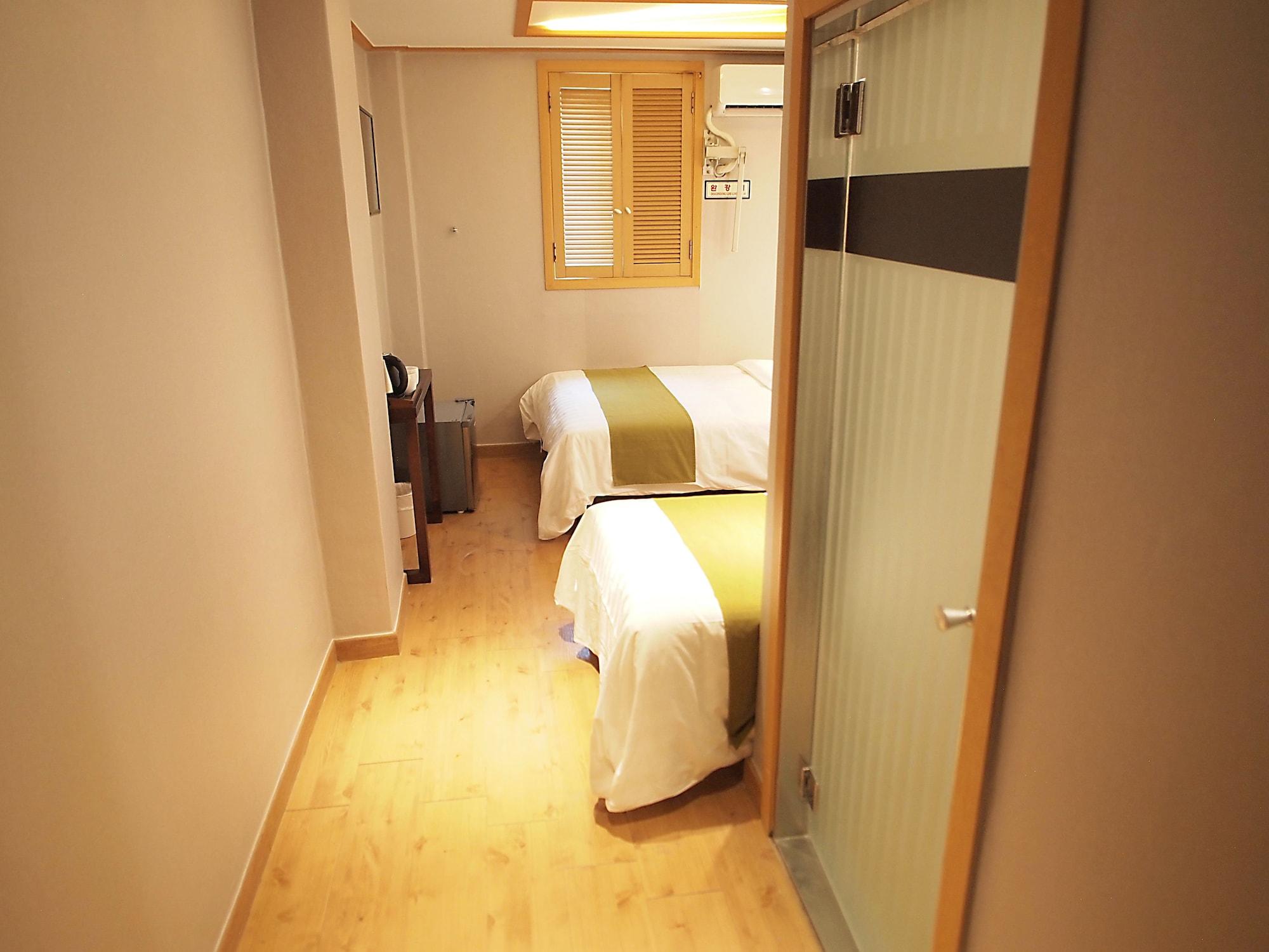 Hotel Park Hill Myeongdong Seoul Bagian luar foto