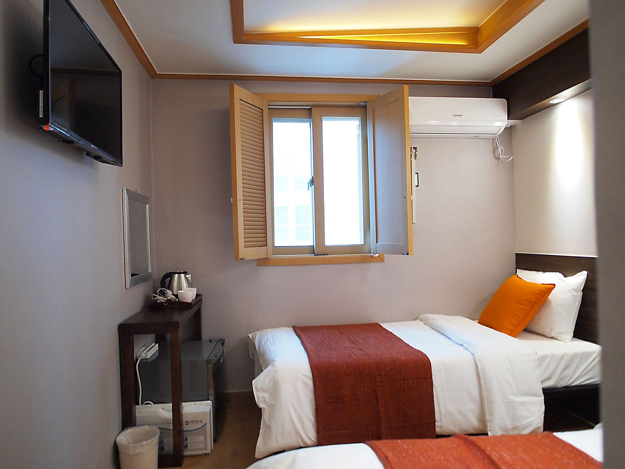 Hotel Park Hill Myeongdong Seoul Bagian luar foto