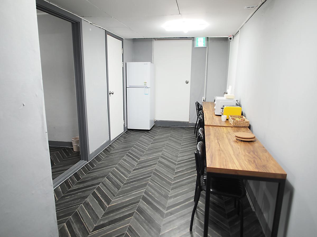 Hotel Park Hill Myeongdong Seoul Bagian luar foto